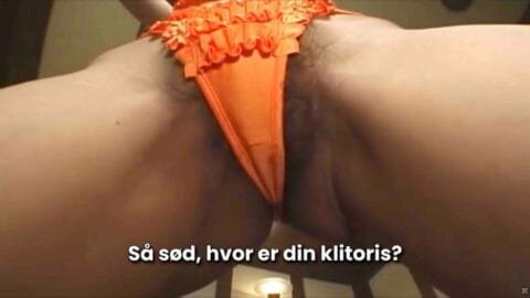 [Amatørvideo] [Dokumentaroptagelser fra en utroskabsklub] [Husmor Naomi (30 år) forført af en fremmed mand → straks på hotel] Hemmelig NTR-oplevelse med blowjob til en anden mand bag mandens ryg
